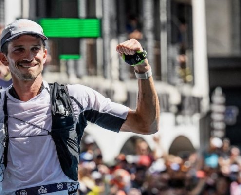 Mathieu-Blanchard-arrivee-UTMB-2022-Photo-UTMB-DR