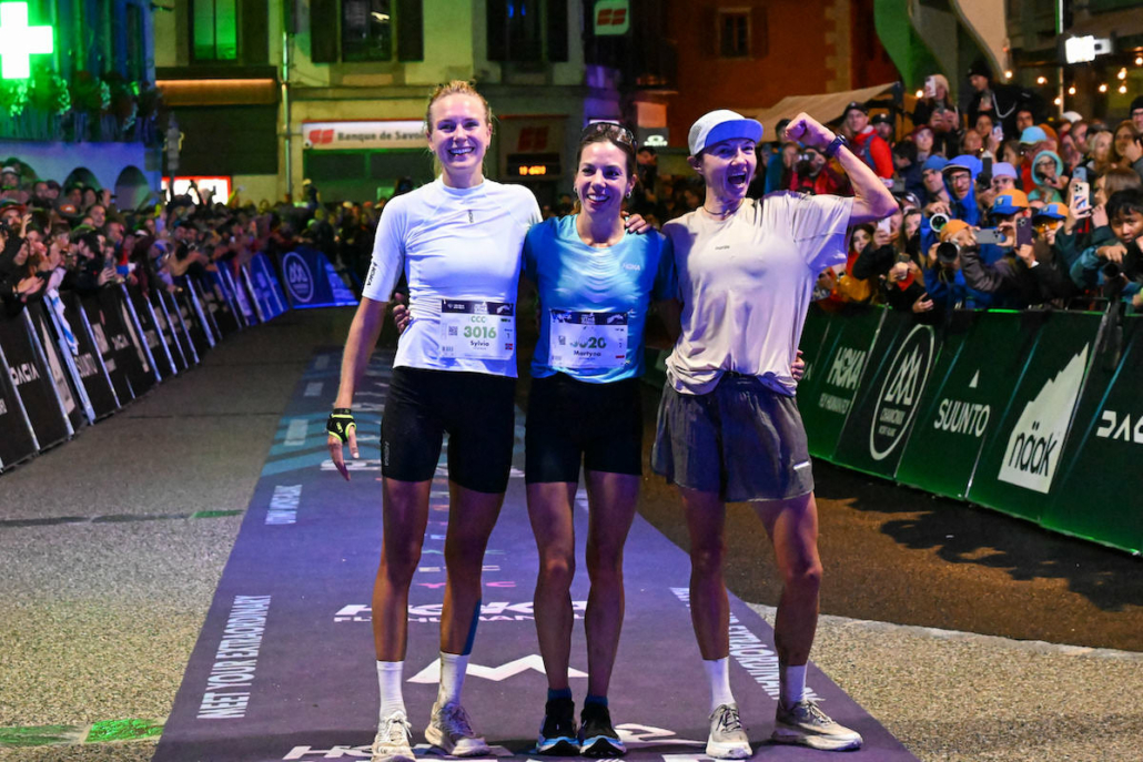 Podium CCC Femmes. Photo UTMB GROUP