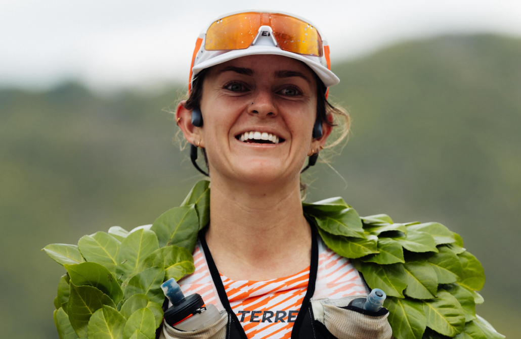 HOKA LES TEMPLIERS CAITLIN FIELDER